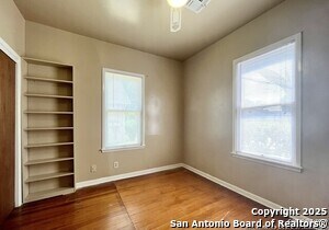 Building Photo - 120 Gifford St