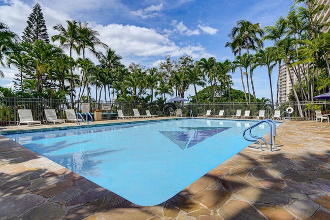Building Photo - 84-740 Kili Drive-SI FL10-ID1605899P