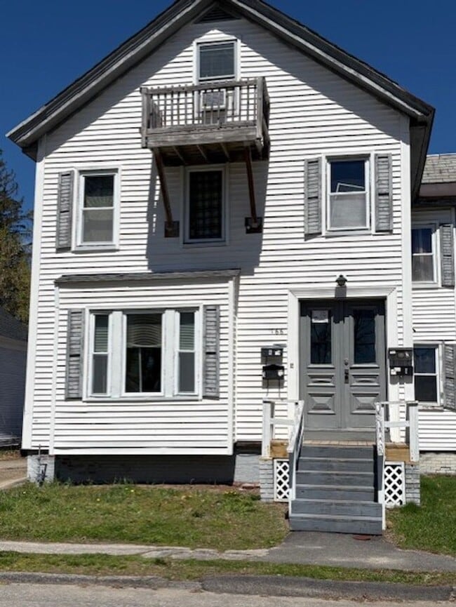 Building Photo - 166 Church St