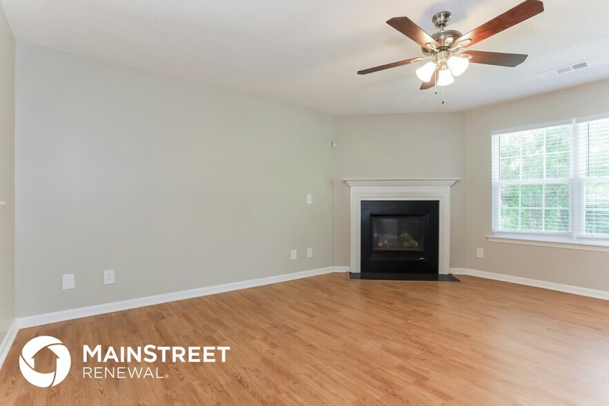 Building Photo - 3511 Devon Chase Rd