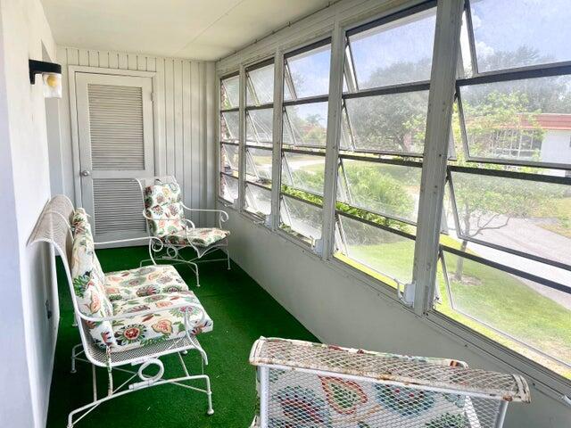 Building Photo - 1225 NW 21st St