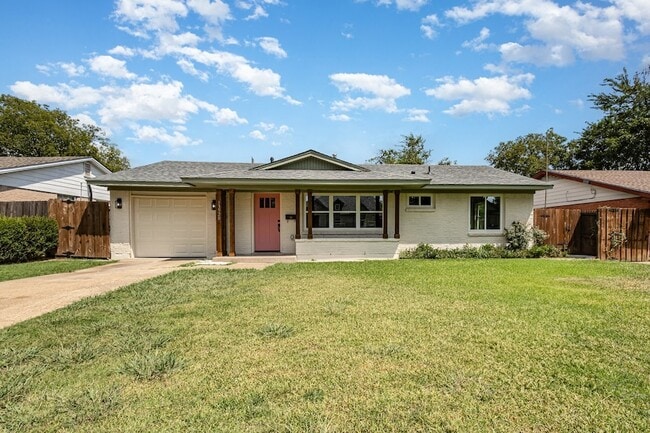 Building Photo - 13520 Glenside Dr