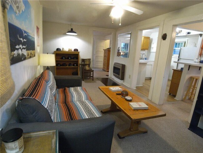 Building Photo - 1197 Stillwood Dr NE