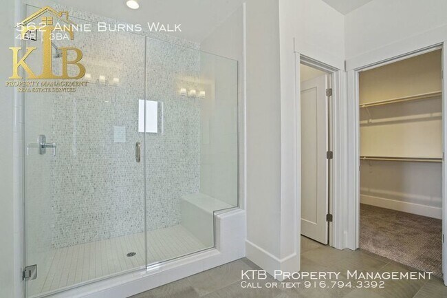 Building Photo - Brand new in Sutter's Place. Soon to be an...