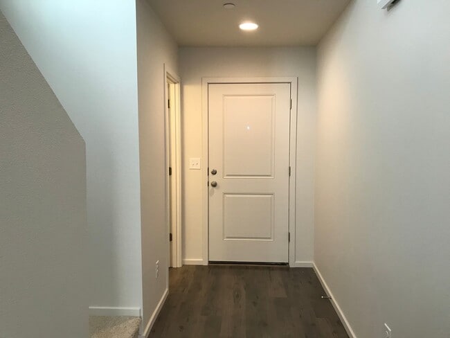 Building Photo - Spacious 4 Bd 2.5 Ba Home in  Camas School District! Upgrades! Close to Parks & Freeway Access!