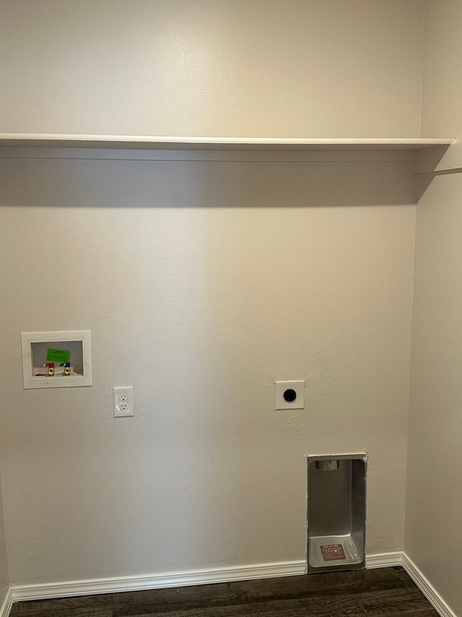 Building Photo - *Preleasing* NEW Three Bedroom | Two Bath ...