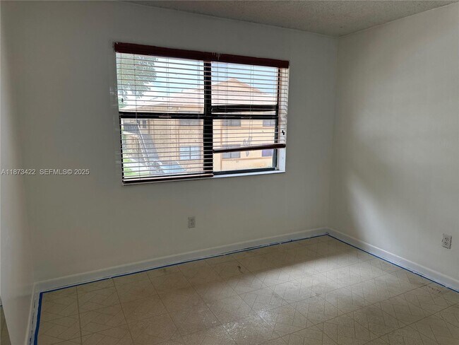 Building Photo - 6675 W 26th Ct