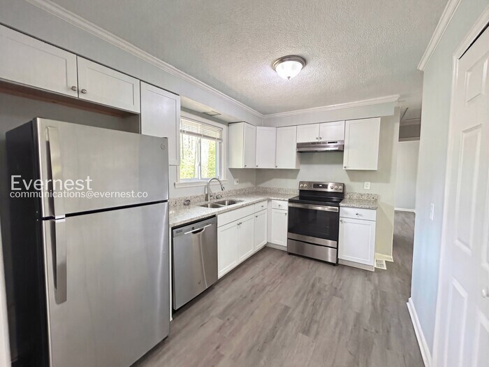 Building Photo - 1174 Alemeda Dr