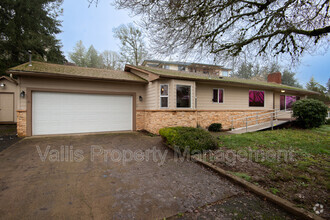 Building Photo - 429 Stoneway Dr NW