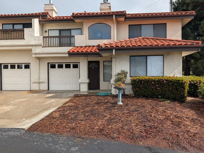 Building Photo - 1691 Brighton Ave