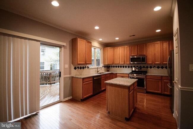 Building Photo - 6413 McCoy Rd