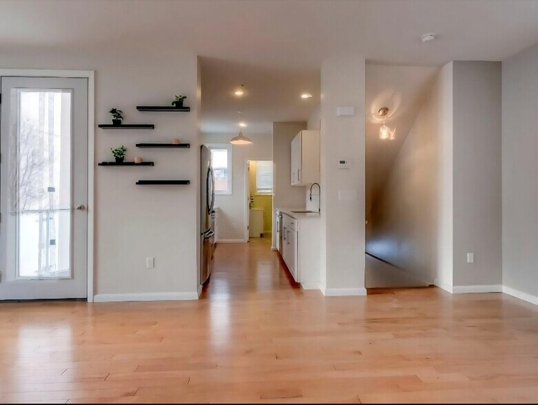 Building Photo - 3647 Penn Ave