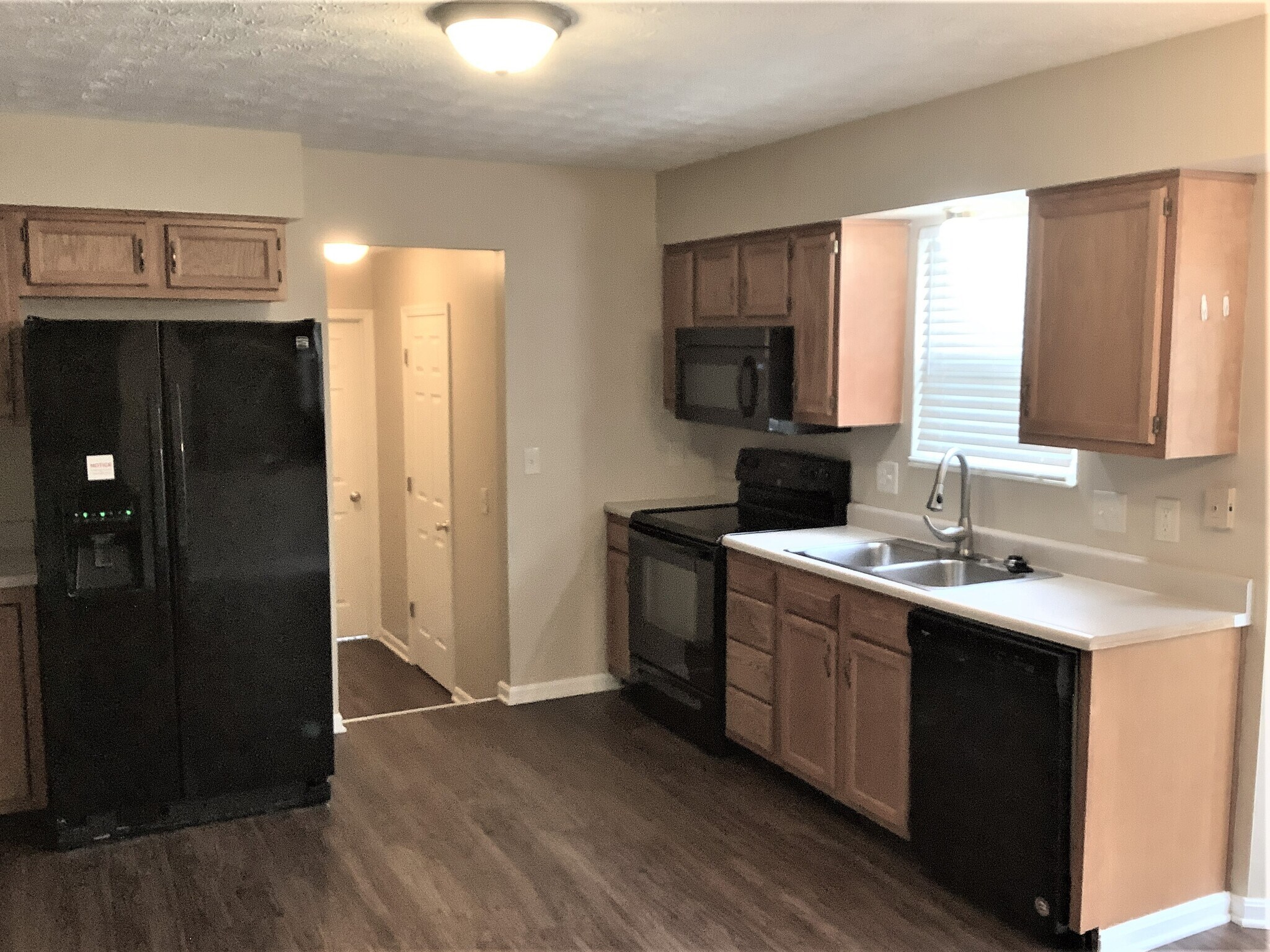 Building Photo - 4408 Moselle Dr