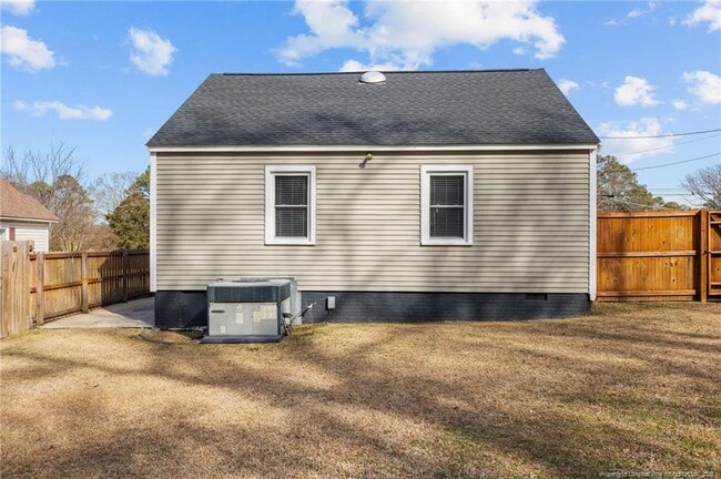 Building Photo - 1001 Anarine Rd