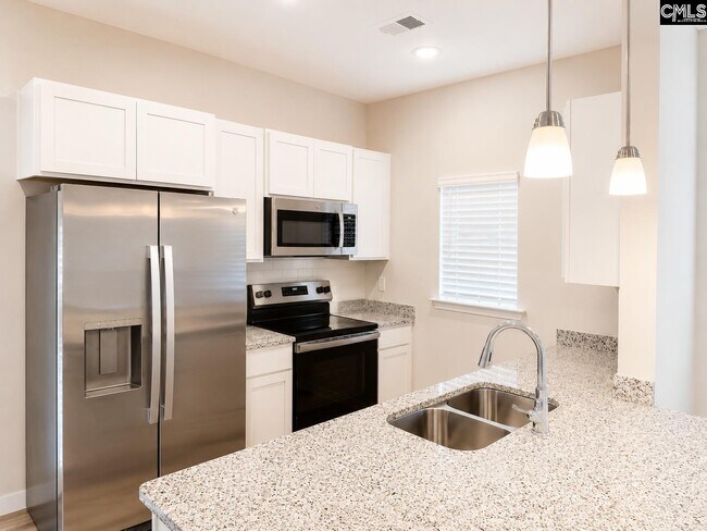 Building Photo - 820 Lodgepole Ln