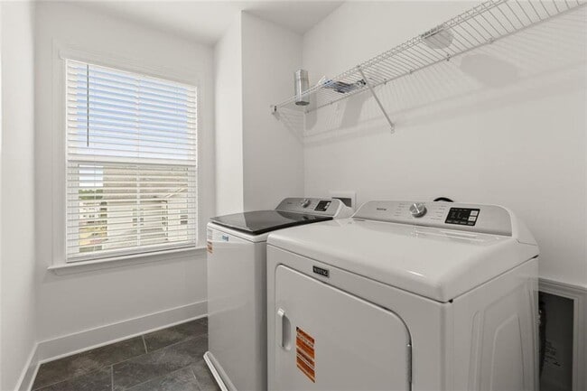 Building Photo - 104 Agnew Wy