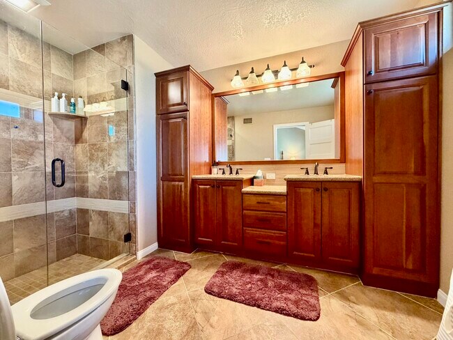 Building Photo - 311 Villena Way