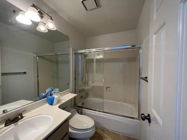 Building Photo - 837 Columbia Cir