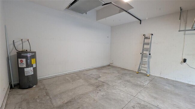 Building Photo - 2606 Fiddlestick Cir