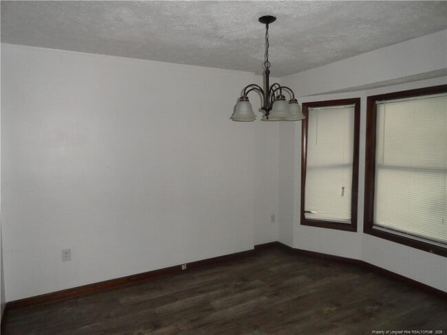 Building Photo - 495 Stiles Pl