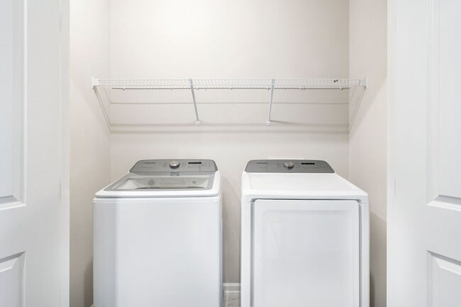 Building Photo - East Of Main - Downtown Alpharetta