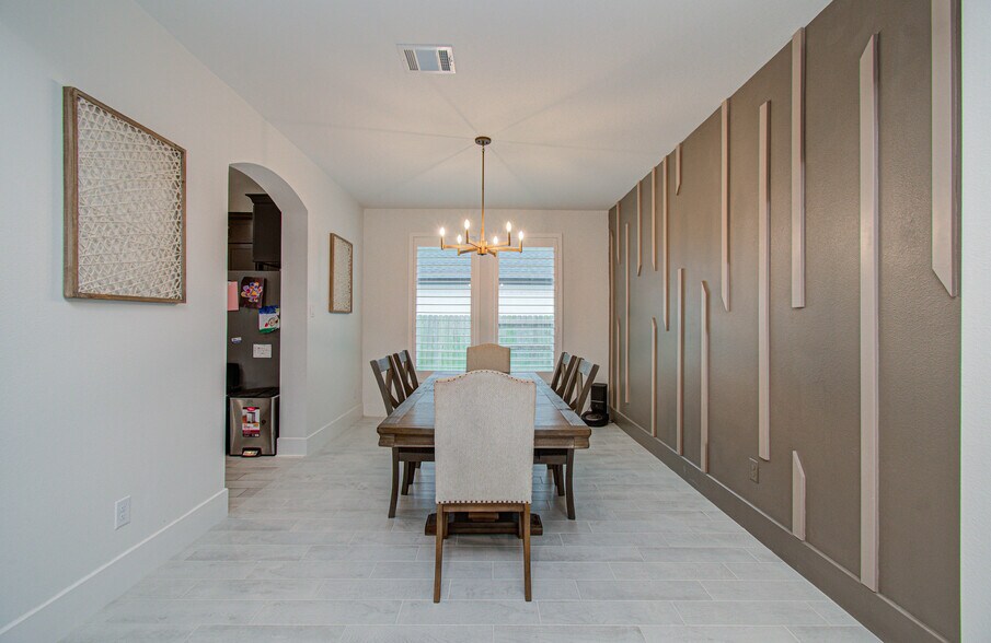 Building Photo - 4211 Limestone Ter