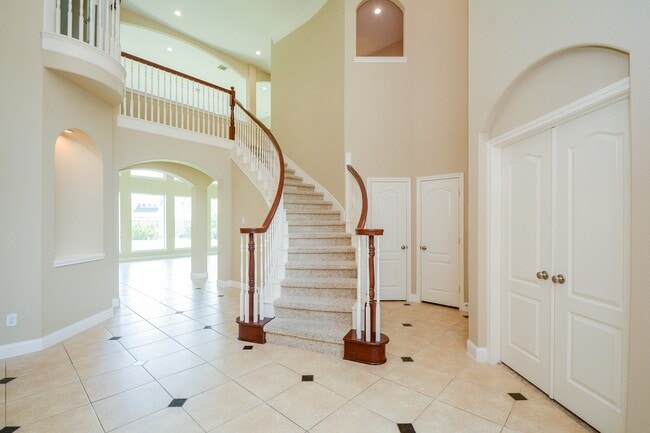 Building Photo - 11812 Sea Shadow Bend