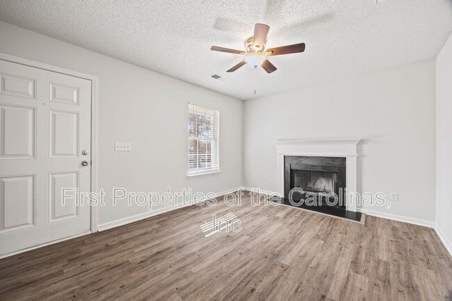 Building Photo - 1411 Swaying Branch Ln