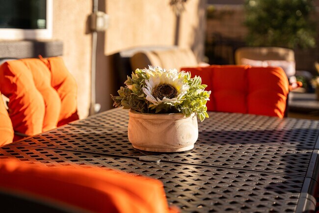 Building Photo - 43247 Fiore St