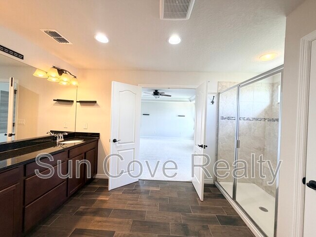 Building Photo - 14112 Poke Ridge Dr