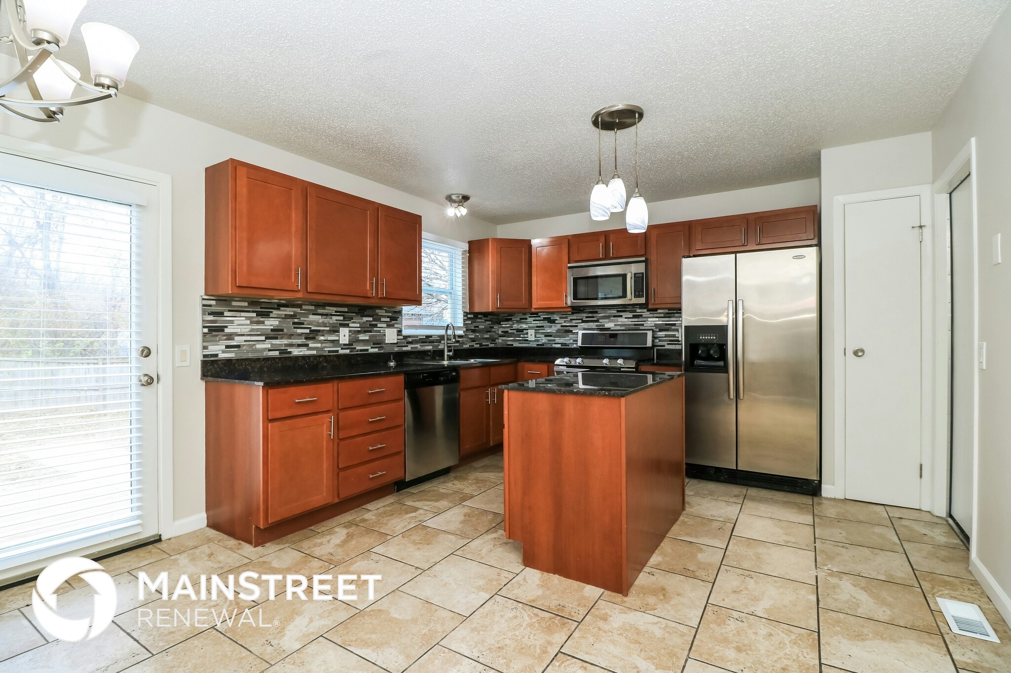 Building Photo - 15533 Ninety-Seventh Ave