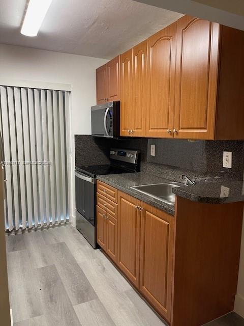 Building Photo - 1852 SW 7th St