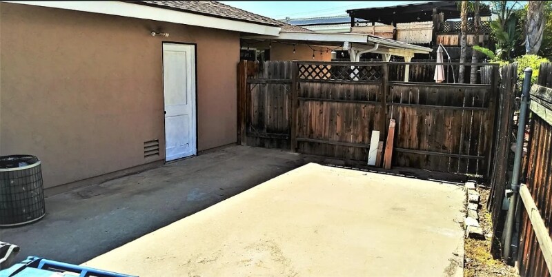 Building Photo - 9358 Burning Tree Way