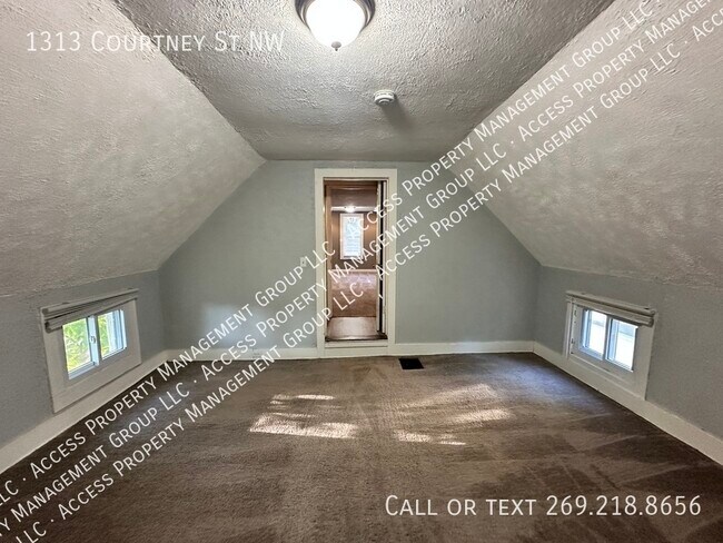 Building Photo - 1313 Courtney St NW