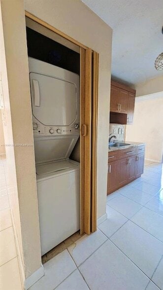 Building Photo - 1820 W 53rd St