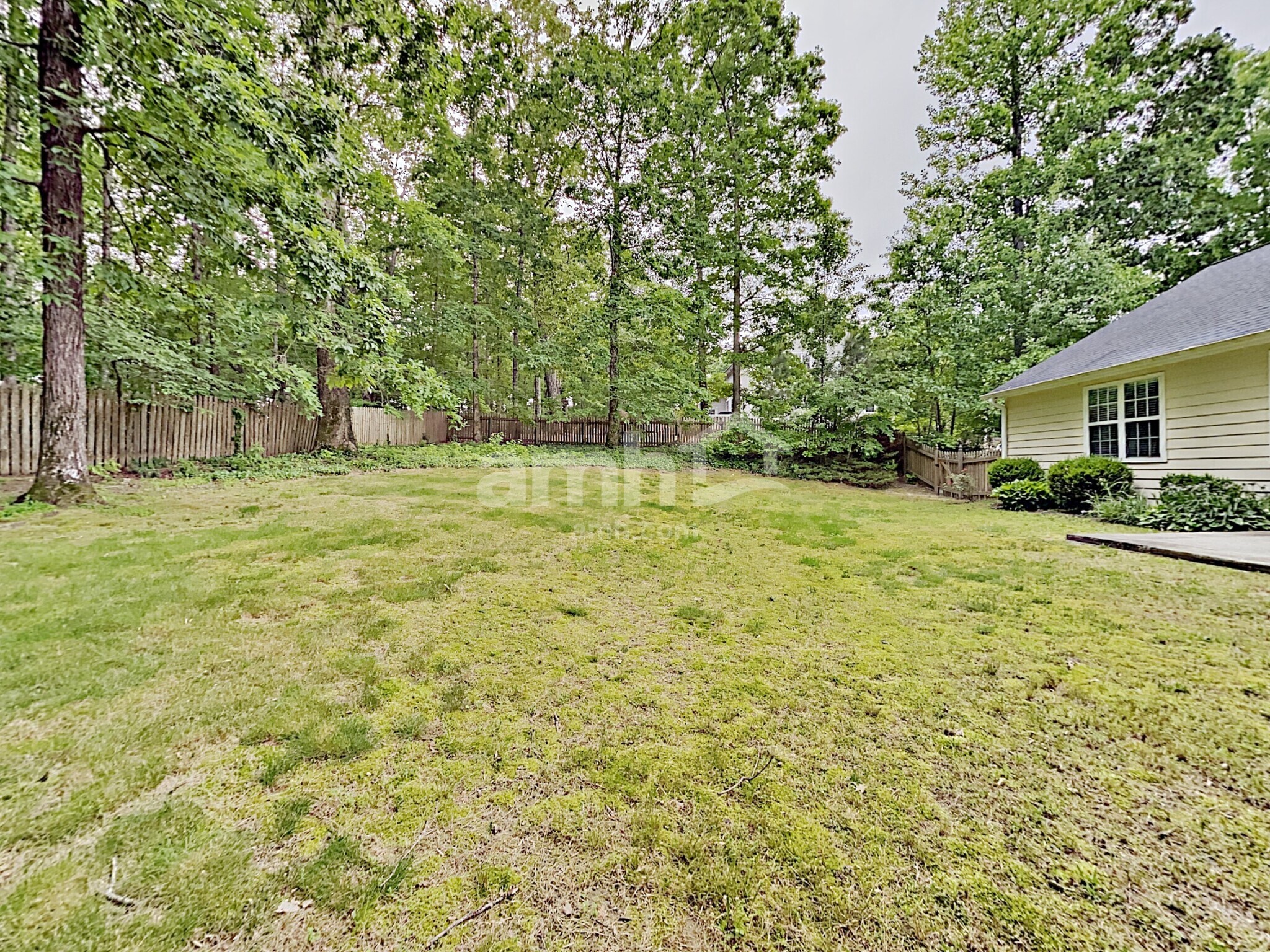 Building Photo - 960 Fountain Glen Dr