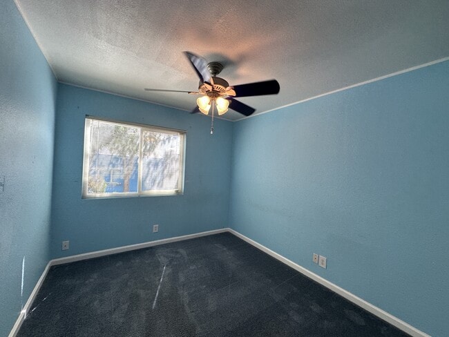 Building Photo - 4296 Sandcastle Dr