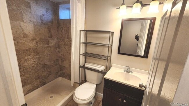 Building Photo - 149 N Country Rd