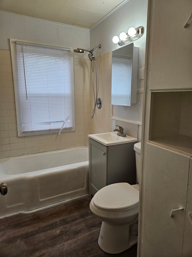 Building Photo - 6301 E 3rd Ave