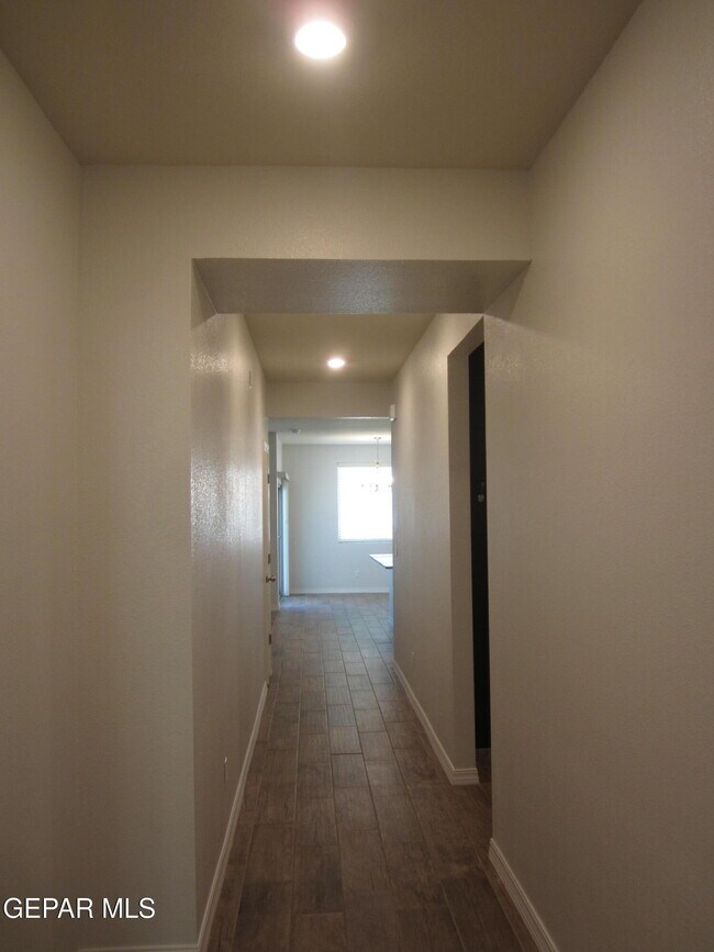 Building Photo - 1628 Sam Dominguez