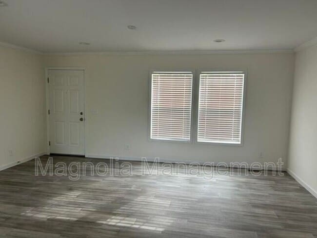 Building Photo - 3200 Bobbitt Rd