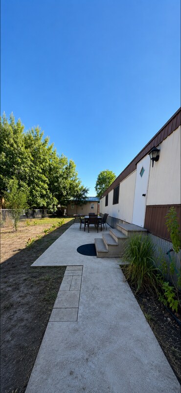 Building Photo - 5454 Diamondback Trail