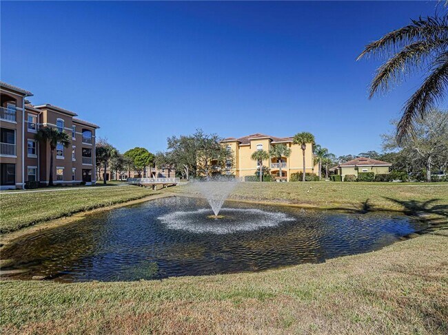 Building Photo - 5045 Fairways Cir