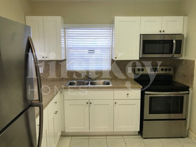 Building Photo - 21102 SW 97th Pl