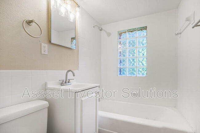 Building Photo - 4141 Eaton St