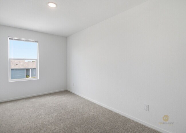 Building Photo - "Spacious 4-Bedroom Retreat with 2.5 Baths in Beautiful San Antonio!"