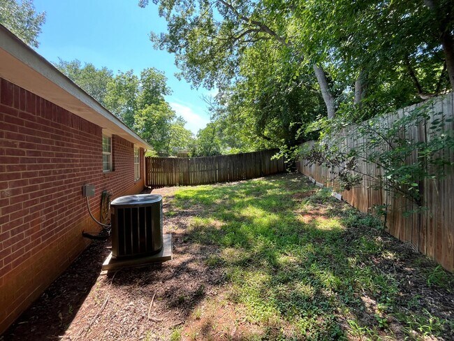 Building Photo - Coming Soon! Charming and Contemporary 3-B...