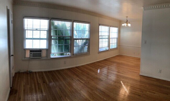 Primary Photo - 1 Bed + 1 Bath Second Floor Unit!