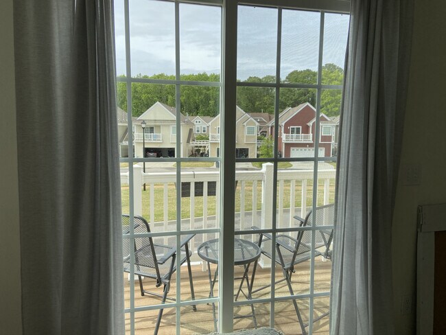 Building Photo - Sajo Farm Condo