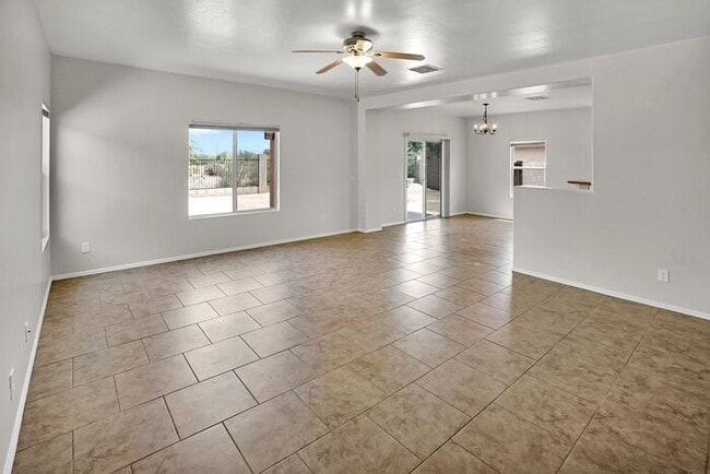 Building Photo - Spacious Sanctuary in Sahuarita: Modern Living Meets Outdoor Comfort